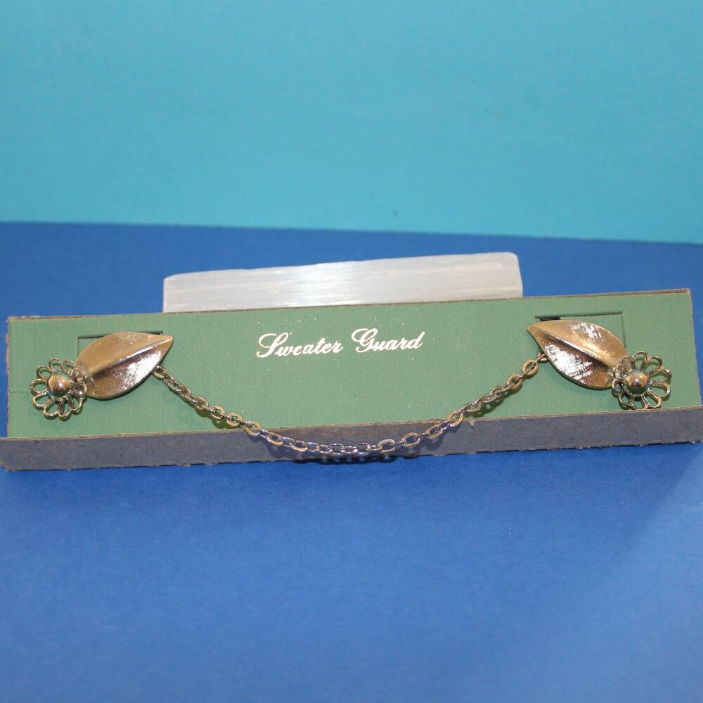 Vintage Silver Tone Leaf and Flower Sweater Guard Shirt Scarf Clip with Box